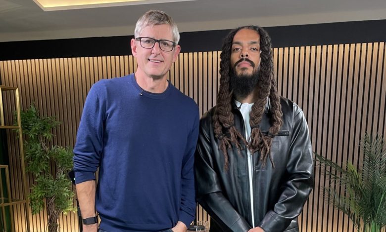 (from left) Louis Theroux, Bobby Vylan