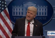 ‘Saturday Night Live’ Holds Press Briefing Where Trump Declares He “Barely Knew” Epstein