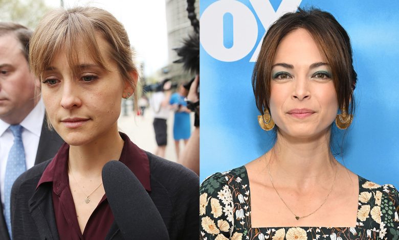 Allison Mack and Kristin Kreuk