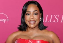 Niecy Nash-Betts attends the world premiere of Hulu