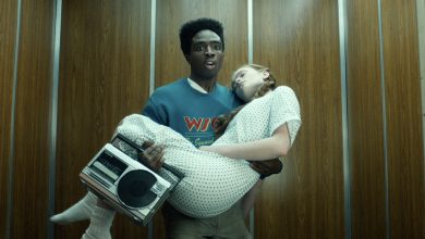 (L to R) Caleb McLaughlin as Lucas Sinclair and Sadie Sink as Max Mayfield in Stranger Things: Season 5.