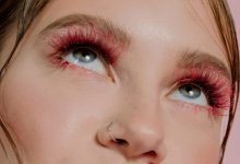 Removing Eyelash Extensions At Home Safely: According To Experts
