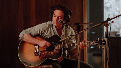 Jeremy Allen White as Bruce Springsteen in Springsteen: Deliver Me From Nowhere.