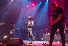 Dave Navarro, Perry Farrell and Eric Avery of Jane