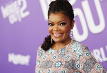 Yvette Nicole Brown Appears to Put CNN Chevy Chase Doc on Blast: “Keep My Name Out of Your Mouth”