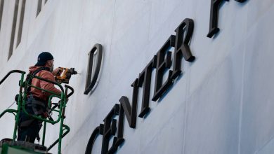 Kennedy Center President Bashes Jazz Musician for Canceling Christmas Eve Show for “Partisan Political Reasons”