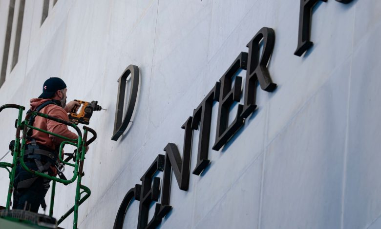 Kennedy Center President Bashes Jazz Musician for Canceling Christmas Eve Show for “Partisan Political Reasons”