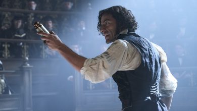 Oscar Isaac as Victor Frankenstein in Frankenstein directed by Guillermo del Toro.