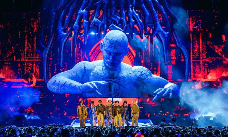 Stray Kids: The dominATE Experience