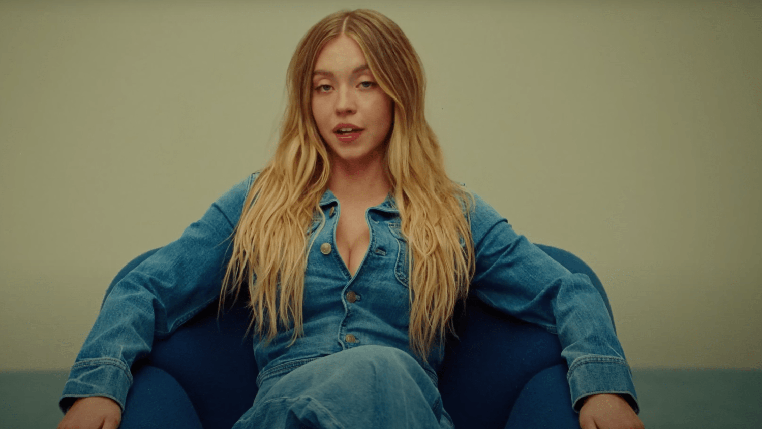 Sydney Sweeney in American Eagle's campaign.