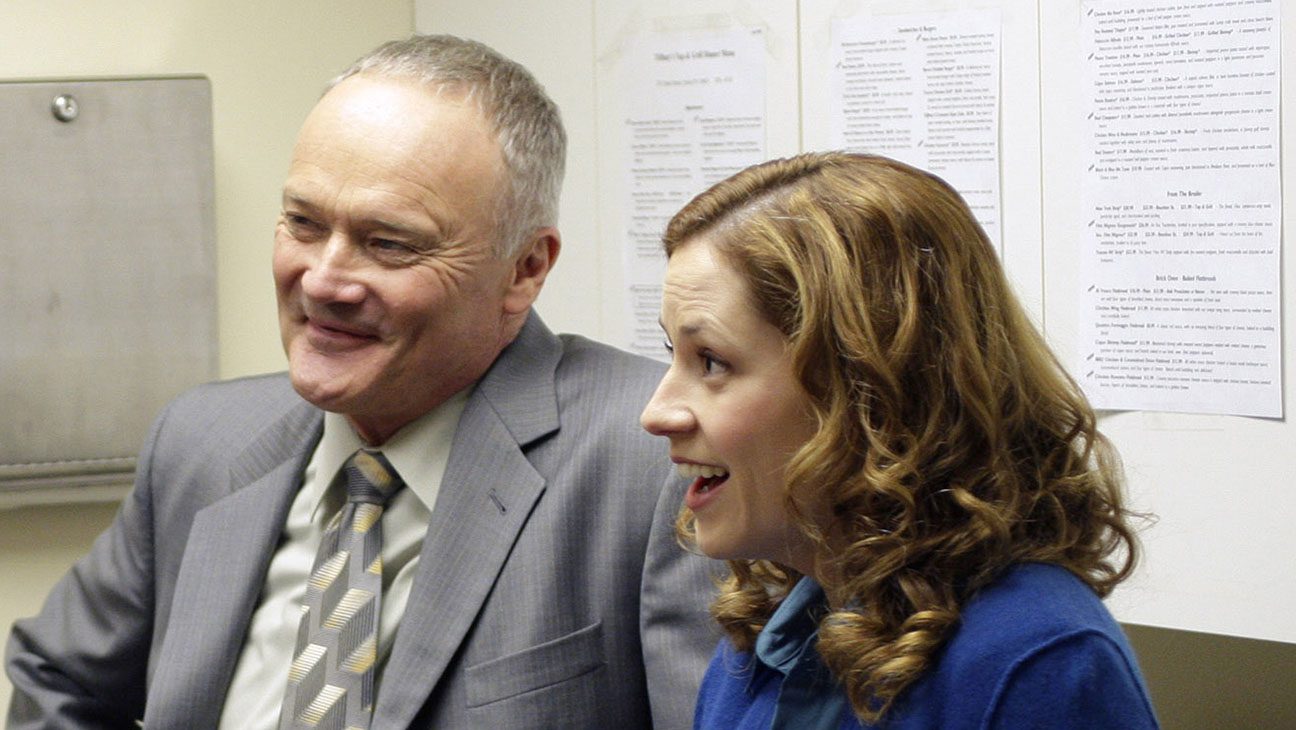 Creed Bratton and Jenna Fischer in THE OFFICE.