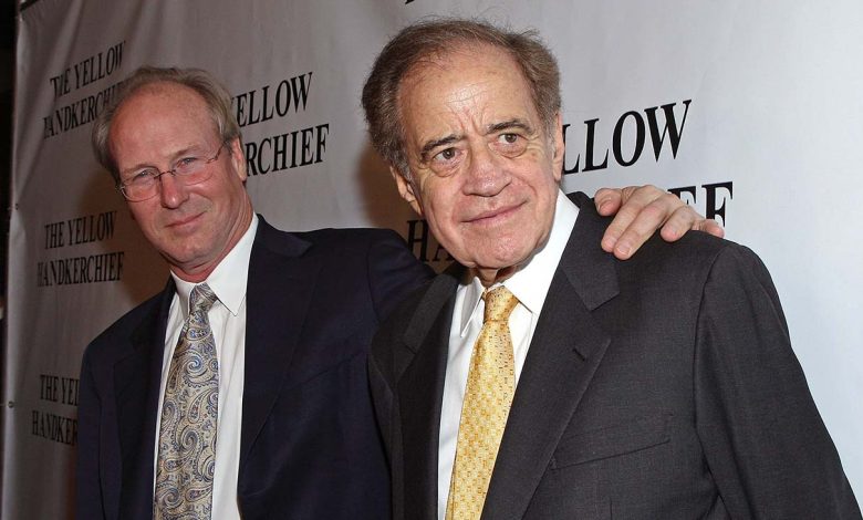 Arthur Cohn (right) with actor William Hurt