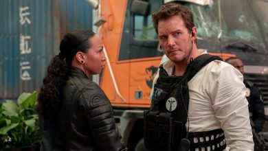 Kali Reis stars as Ana and Chris Pratt as Chris Raven in director Timur Bekmambetov