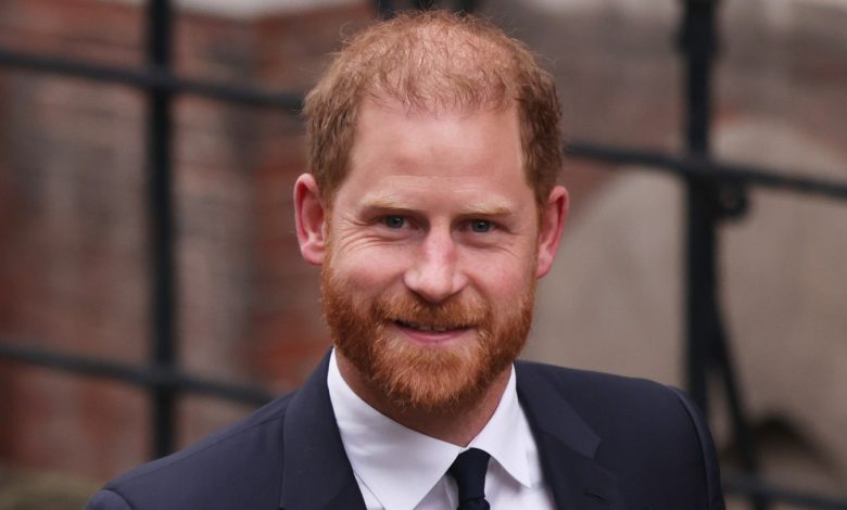 Prince Harry, Elton John and Elizabeth Hurley Among Claimants Against Daily Mail Publisher as Landmark London Trial Gets Underway
