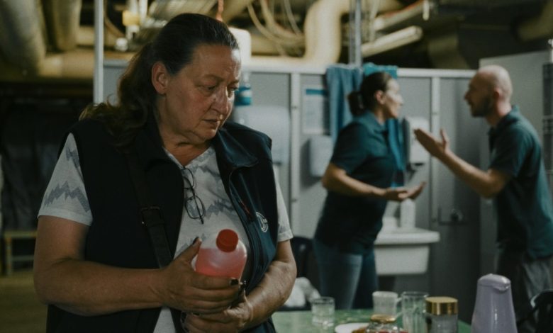 ‘I Understand Your Displeasure’s’ Director Wants Us to Feel the Grind of the Cleaning Sector, Not View It From a “Voyeuristic Distance”: Berlin