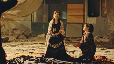 Geneviève Dulude-De Celles’ Nina Roza