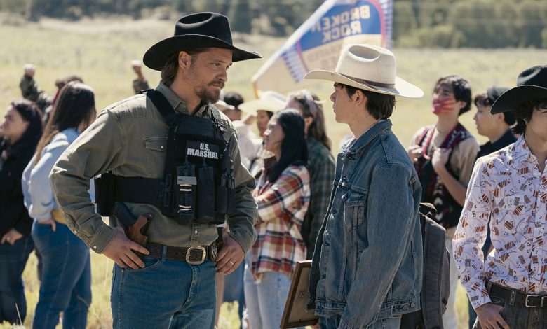 Marshalls (L-R): Luke Grimes as Kayce Dutton and Brecken Merrill as Tate Dutton.