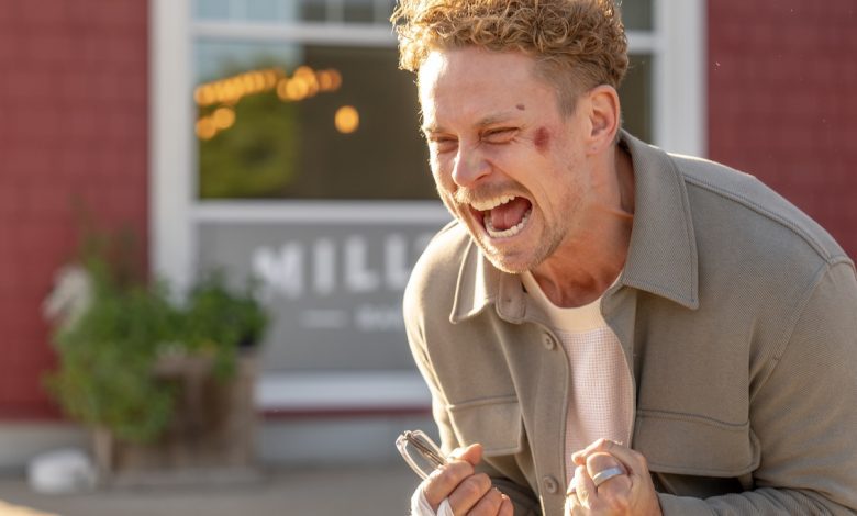 Billy Magnussen as Duncan in The Audacity