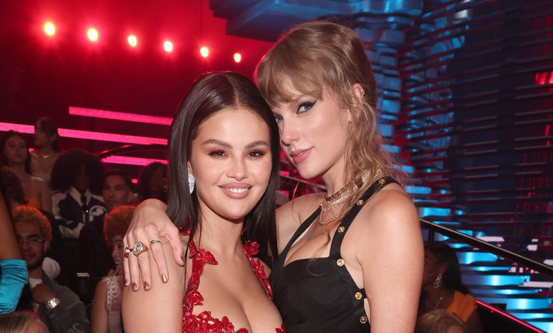 Selena Gomez and Taylor Swift at the 2023 MTV Video Music Awards held at Prudential Center on September 12, 2023 in Newark, New Jersey.